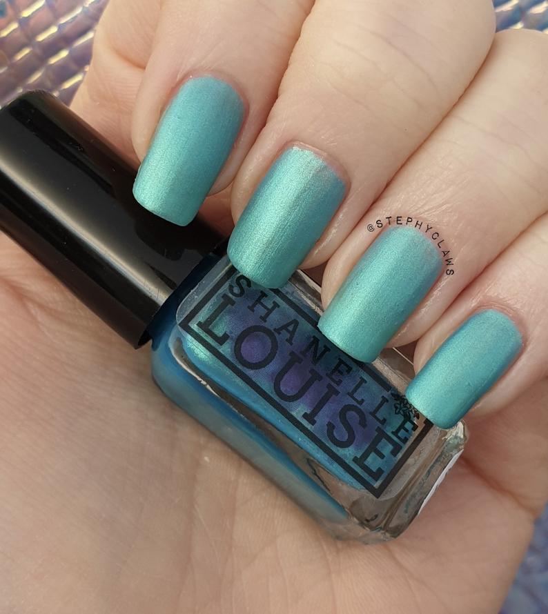 Shanelle Louise - Nail lacquer